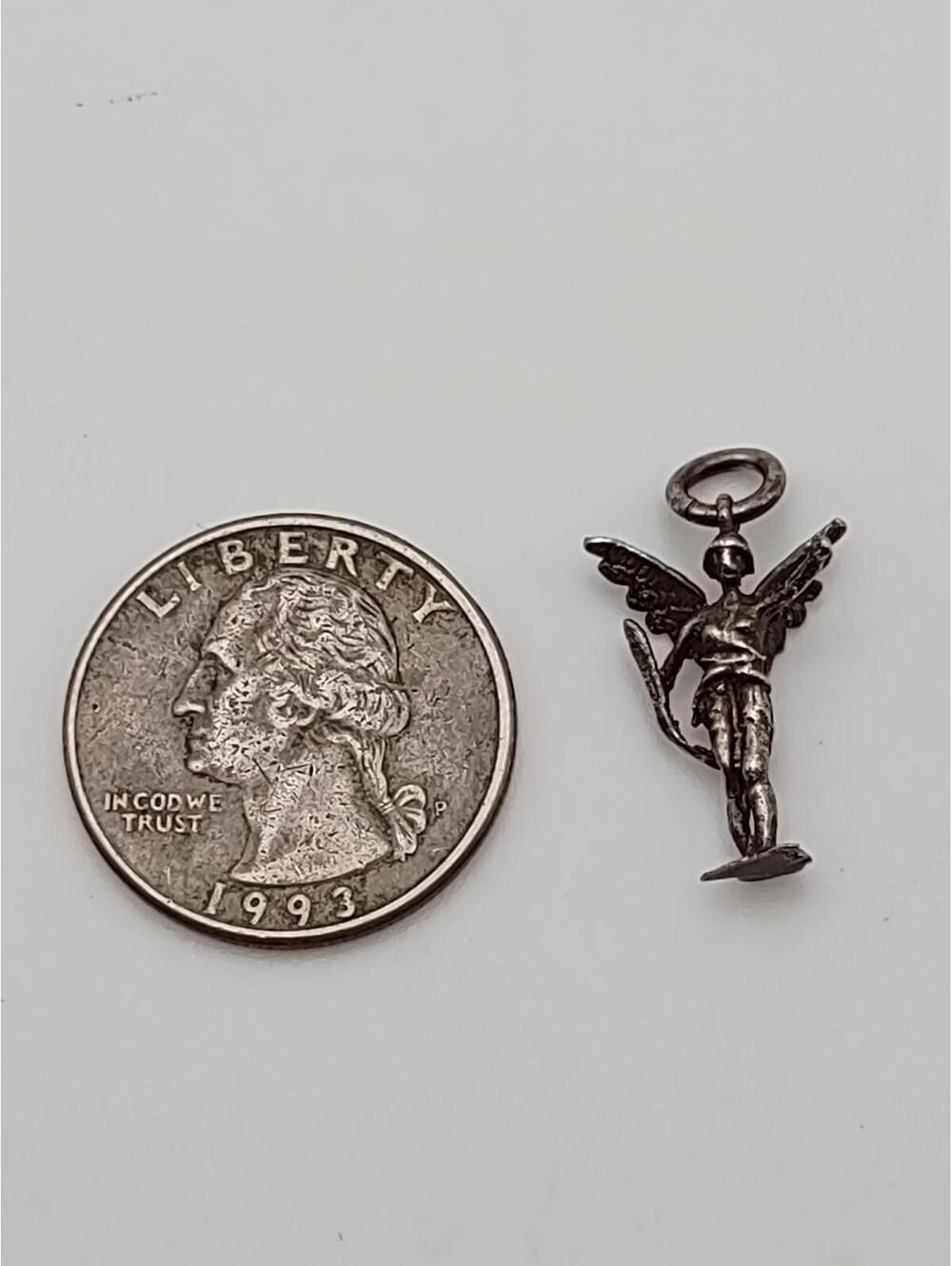 Vintage Sterling Silver Winged Angel Figural Charm Pendant - Picture 4 of 4